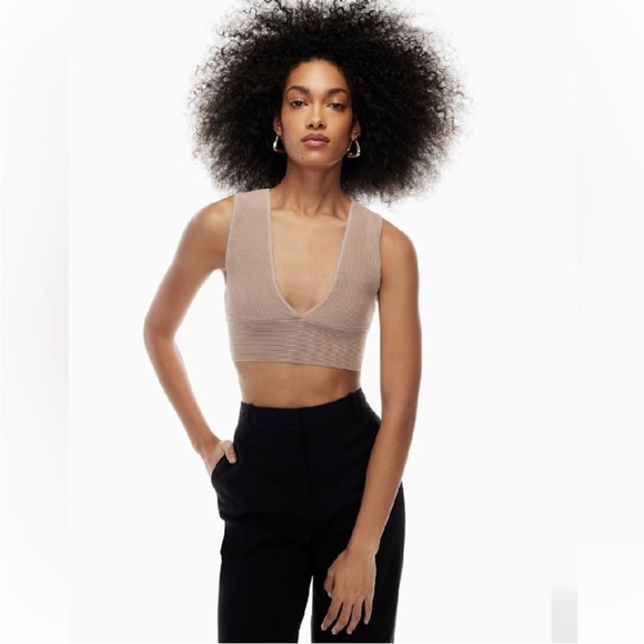 Babaton Taupe Sculpt Knit Deep V-Neck Cropped Tank Top Size Medium - Picture 3 of 12